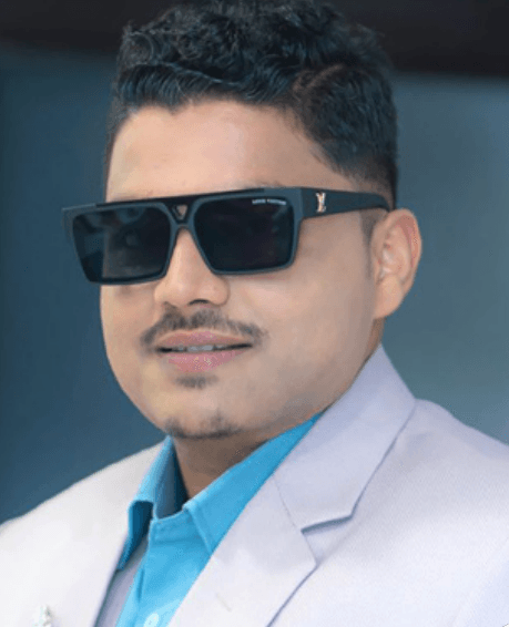 Swikar Giri